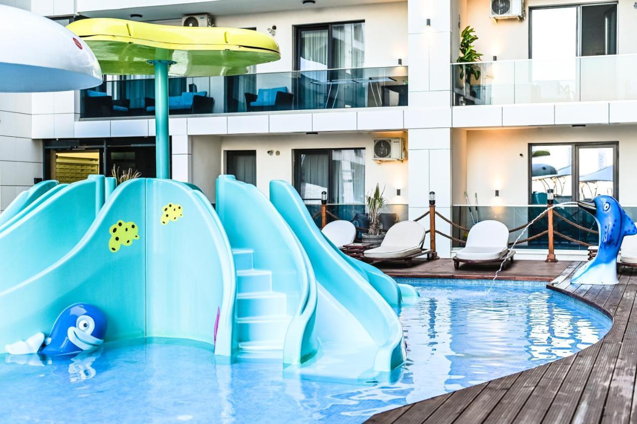 Apartament De Poveste Pe Plaja In Resort De Lux Năvodari Екстериор снимка